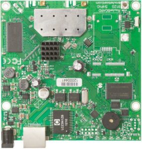 MIKROTIK 5GHZ 1GB 600 MHZ ROUTER BOARD „RB911G-5HPND” (timbru verde 0.8 lei)